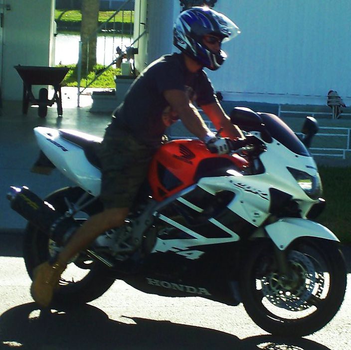 Летом на море