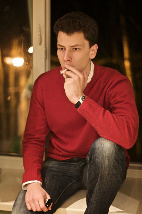 я                      .