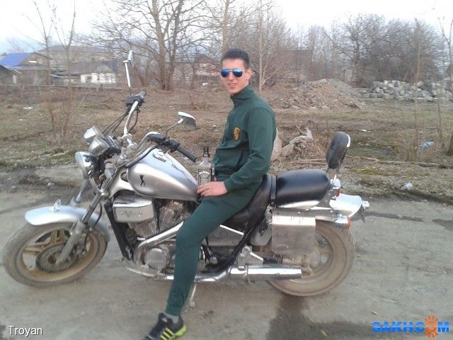 а вот и я