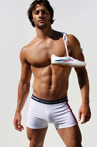 MALE M