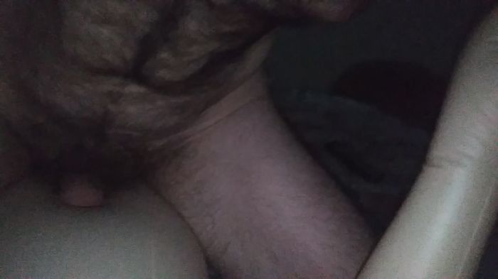 Трахаю подружку и кончаю на неё